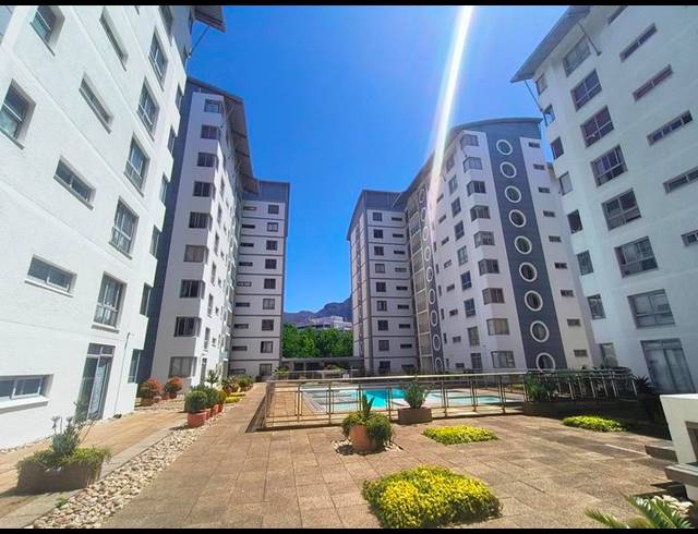 1 BEDROOM PROPERTY TO RENT IN CLAREMONT UPPER